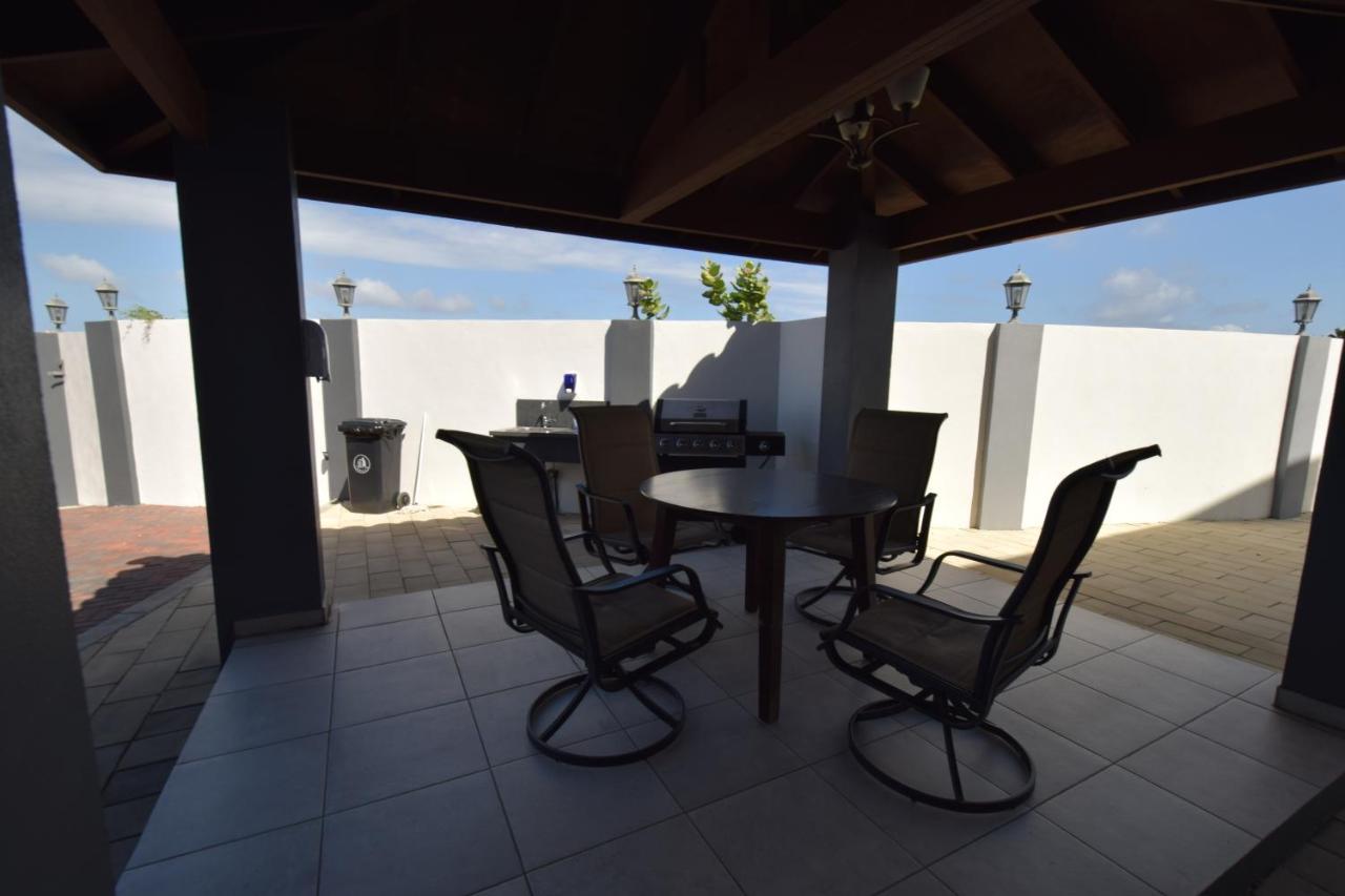 Arena Condos Aruba - Few Steps From Eagle Beach! Palm Beach Kültér fotó